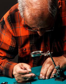 查尔斯·温宁格-广州雅典维修中心制表师