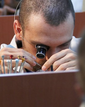 安尼塔·阿普里尔-北京雅典维修中心制表师