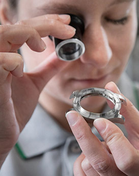 卡罗琳·卡桑德拉-天津雅典维修中心制表师