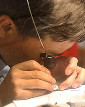 利亚姆·威尔森-成都雅典维修中心制表师